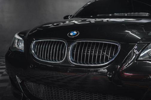 Black 2008 BMW M5 Base