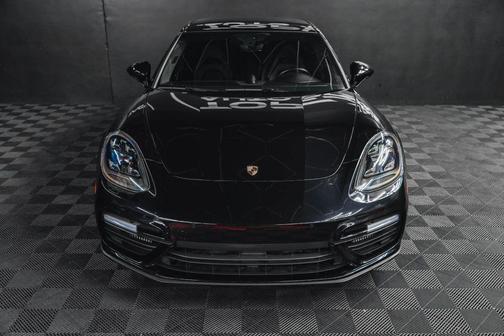2017 Porsche Panamera Turbo