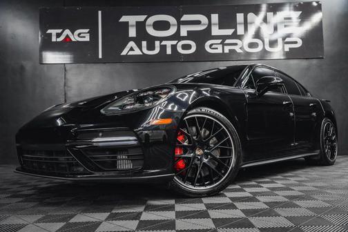 2017 Porsche Panamera Turbo