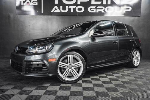 2012 Volkswagen Golf R 4-Door w/DCC & Navigation