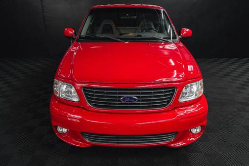 2004 Ford F-150 SVT Lightning