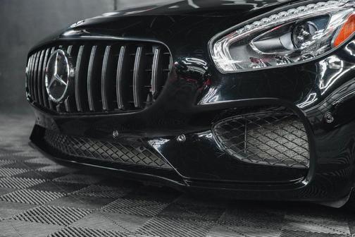 2016 Mercedes-Benz AMG GT S Coupe 2D