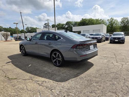 2025 Honda Accord Hybrid Base