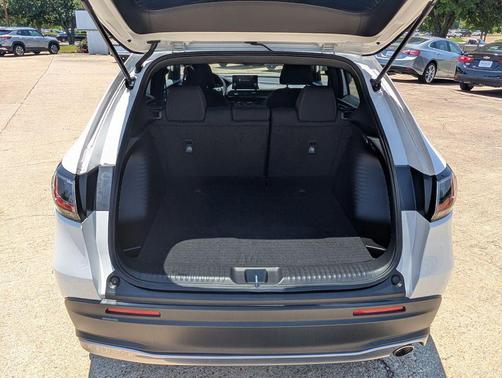 Platinum White Pearl 2024 Honda HR-V 2WD Sport