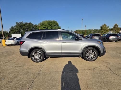 2022 Honda Pilot 2WD Sport