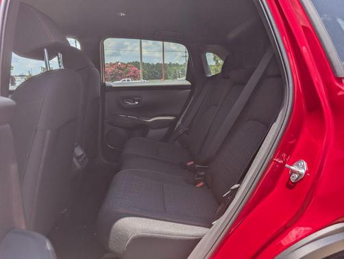 Milano Red 2027 Honda HR-V Sport 2WD