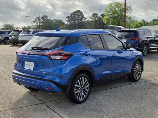 Electric Blue Metallic 2023 Nissan Kicks SV