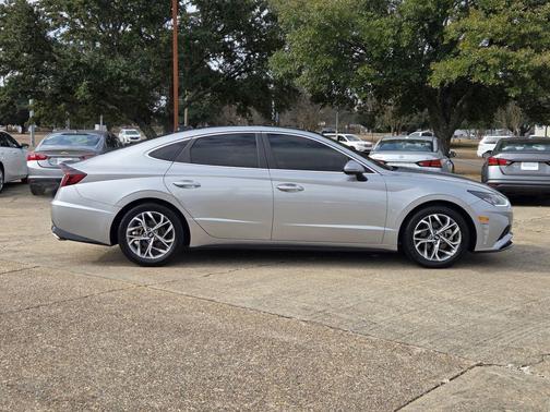 2020 Hyundai SONATA SEL