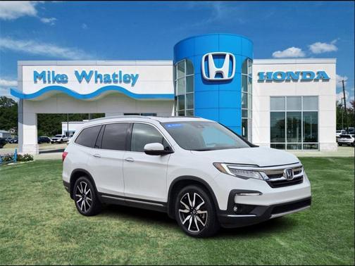 2022 Honda Pilot Touring 8-Passenger