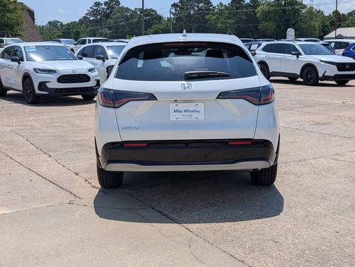 Platinum White 2027 Honda HR-V EX-L