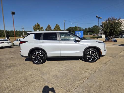 2024 Mitsubishi Outlander SE 2.5 S-AWC