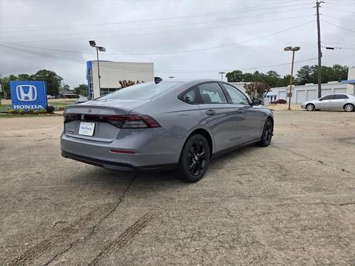 2025 Honda Accord Sport SE 1.5T