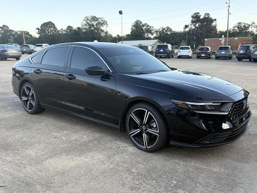 2023 Honda Accord Hybrid Base