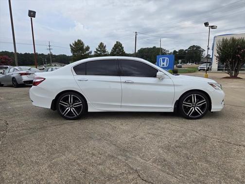 2017 Honda Accord Touring V6
