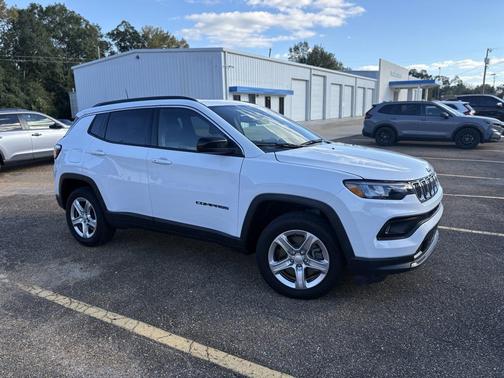 2024 Jeep Compass Latitude