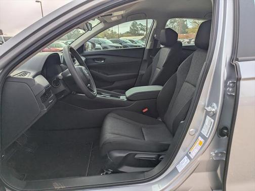 2025 Honda Accord LX 1.5T