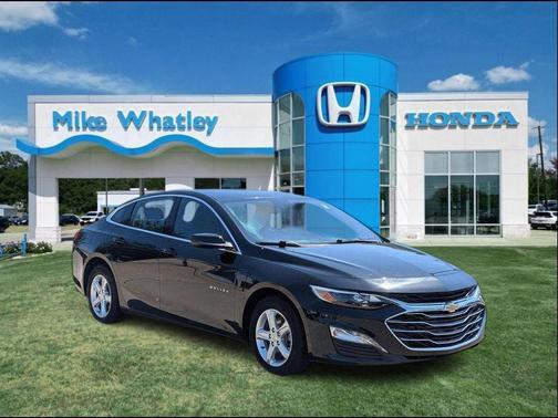 Mosaic Black Metallic 2024 Chevrolet Malibu FWD 1LT