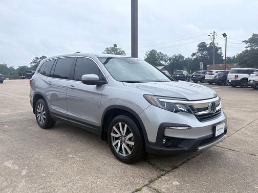 Silver 2021 Honda Pilot 2WD EX
