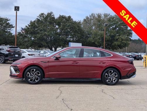 Ultimate red 2025 Hyundai SONATA SEL