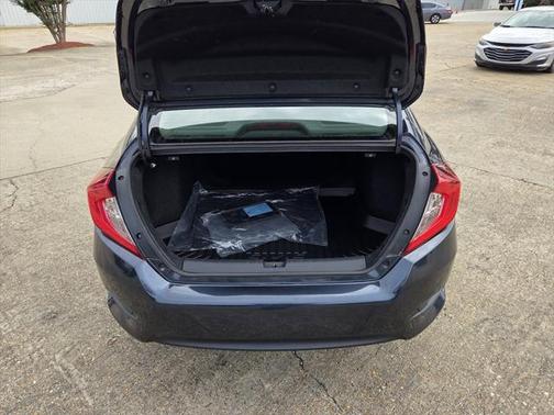 2018 Honda Civic EX-L w/Navi
