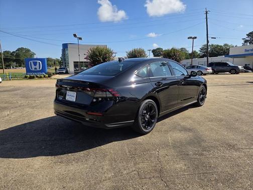 2025 Honda Accord Sport SE 1.5T