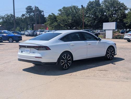 Platinum White 2025 Honda Accord Hybrid Touring