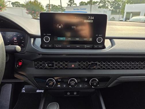 2025 Honda Accord LX 1.5T