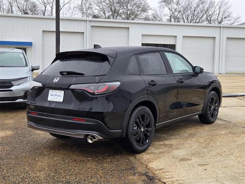 2026 Honda HR-V 2WD Sport