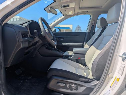 Platinum White 2026 Honda CR-V EX 2WD