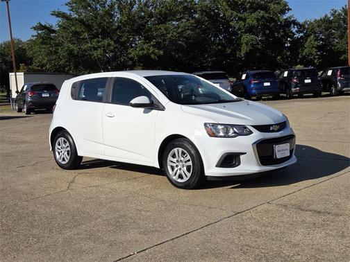 2020 Chevrolet Sonic FWD Hatchback 1FL 5-Door