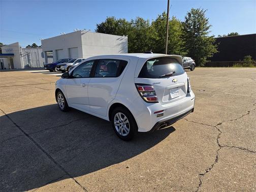 2020 Chevrolet Sonic FWD Hatchback 1FL 5-Door