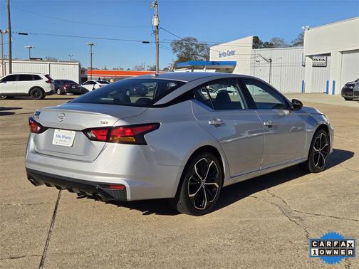 2024 Nissan Altima SR FWD