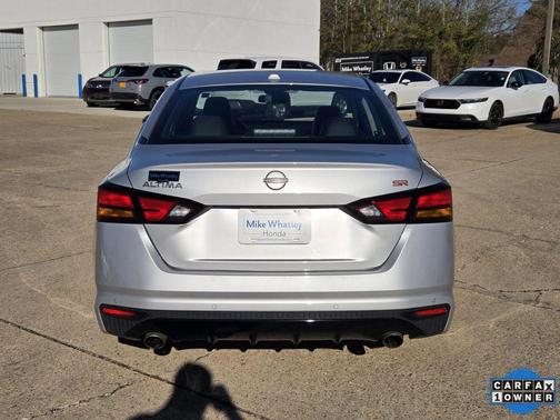 2024 Nissan Altima SR FWD