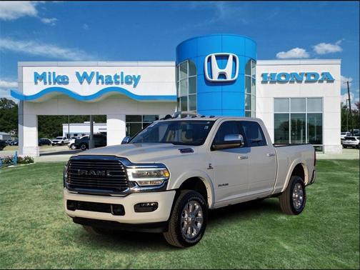 2022 RAM 2500 Laramie Crew Cab 4x4 6'4' Box