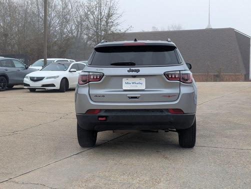 2020 Jeep Compass Trailhawk