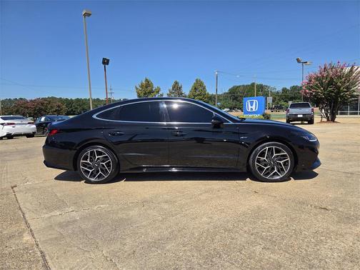 2022 Hyundai SONATA N Line