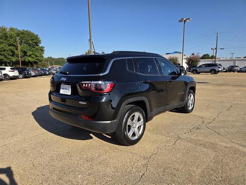 2023 Jeep Compass Latitude