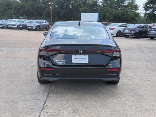 Crystal Black Pearl 2026 Honda Accord SE