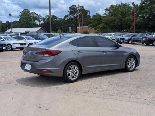 Machine Gray 2019 Hyundai ELANTRA Value Edition