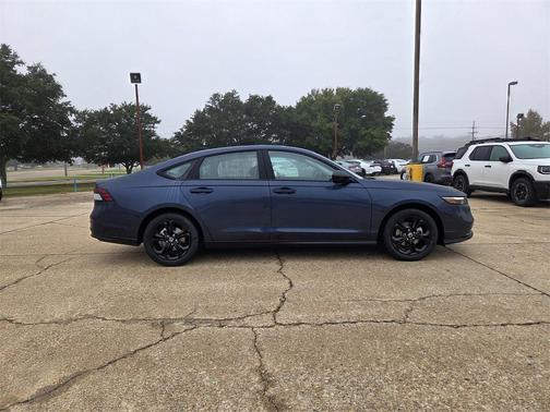 2025 Honda Accord Sport SE 1.5T