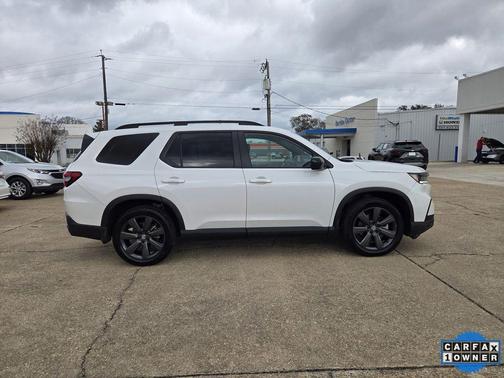 2025 Honda Pilot Sport