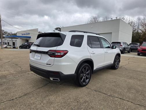 2025 Honda Pilot Sport
