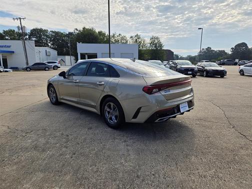 2022 Kia K5 LXS