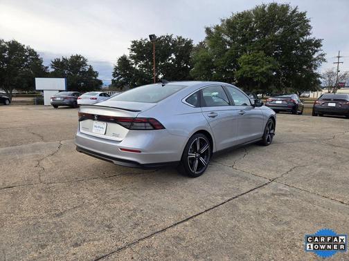 Solar Silver Metallic 2024 Honda Accord Hybrid Sport
