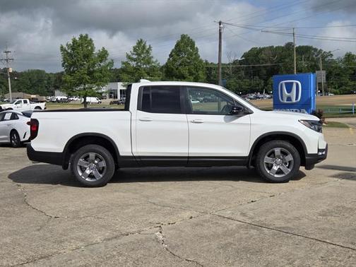 2025 Honda Ridgeline TrailSport