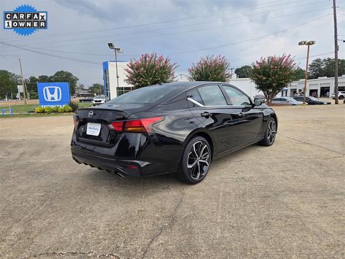 2024 Nissan Altima SR FWD