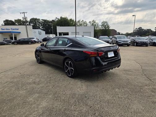 2024 Nissan Altima SR FWD