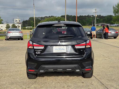 2024 Mitsubishi Outlander Sport SE