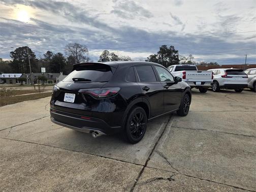 2026 Honda HR-V 2WD Sport