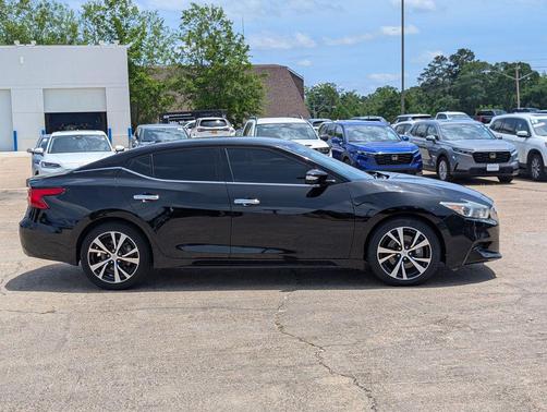 Super Black 2018 Nissan Maxima 3.5 SV